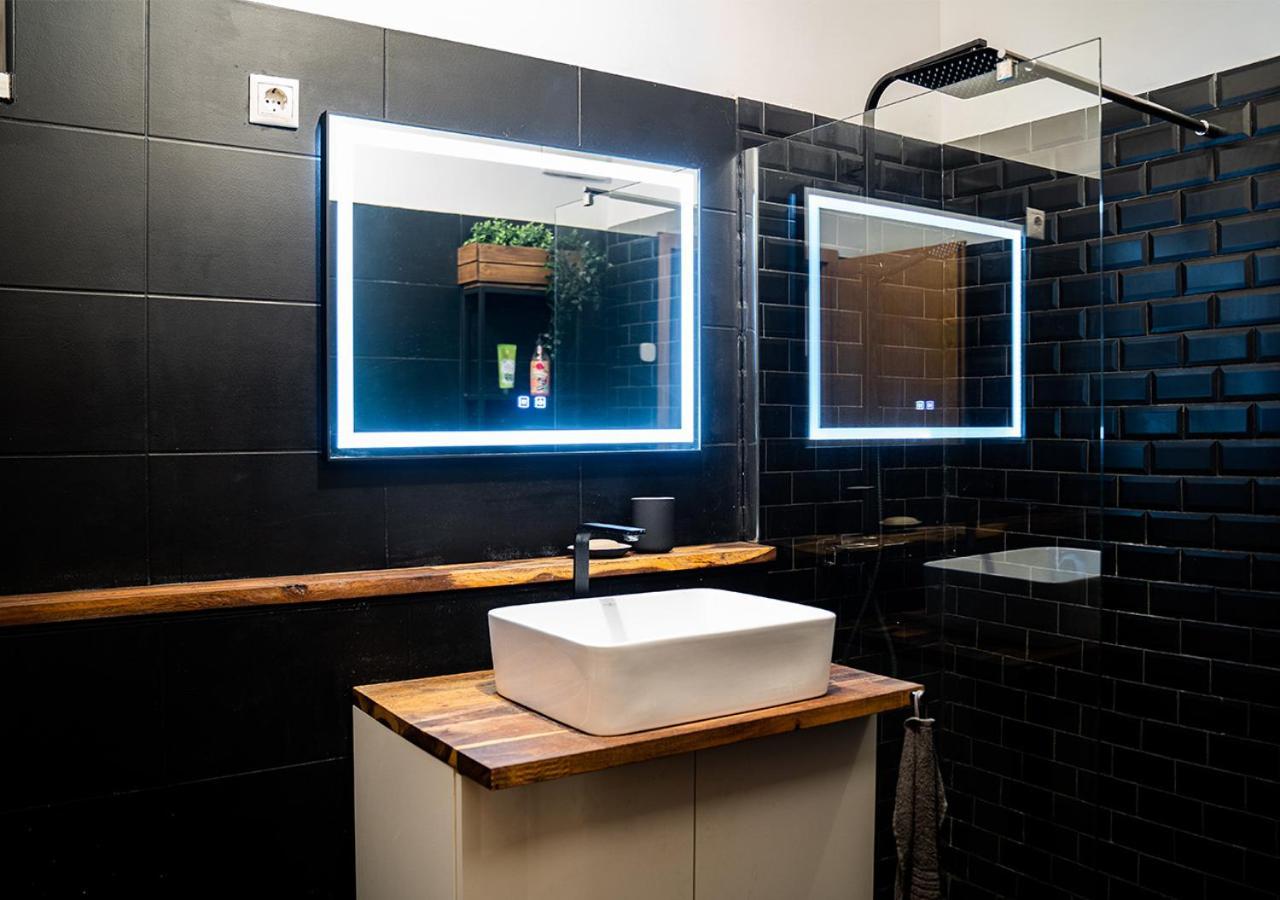 Free Parking - Downtown Location, Balcony & Nespresso Lägenhet Budapest Exteriör bild
